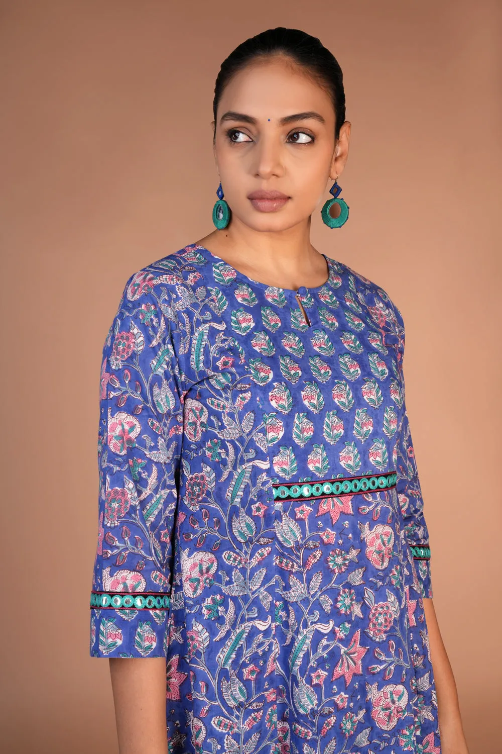 Floral block printed kurta, pants and dupatta set