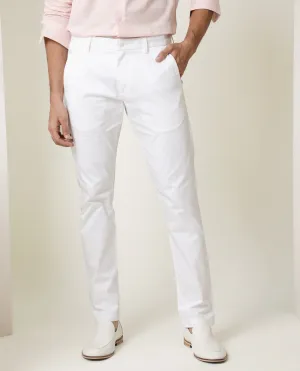 Rare Rabbit Men's Daron White Solid Mid-Rise Regular Fit Stretch Trousers