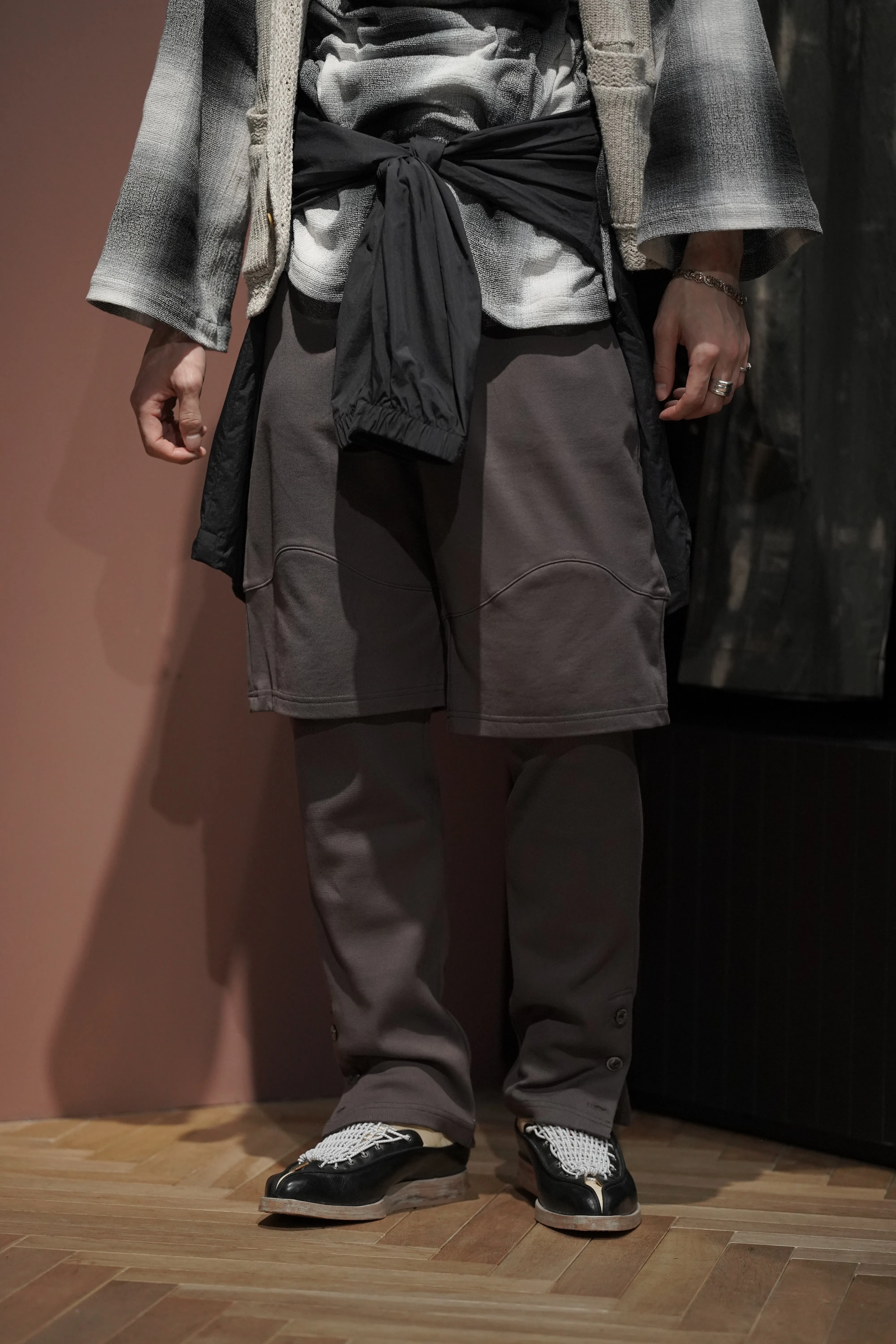STEAF TREKKING SWEAT PANTS (TAUPE CHARCOAL)