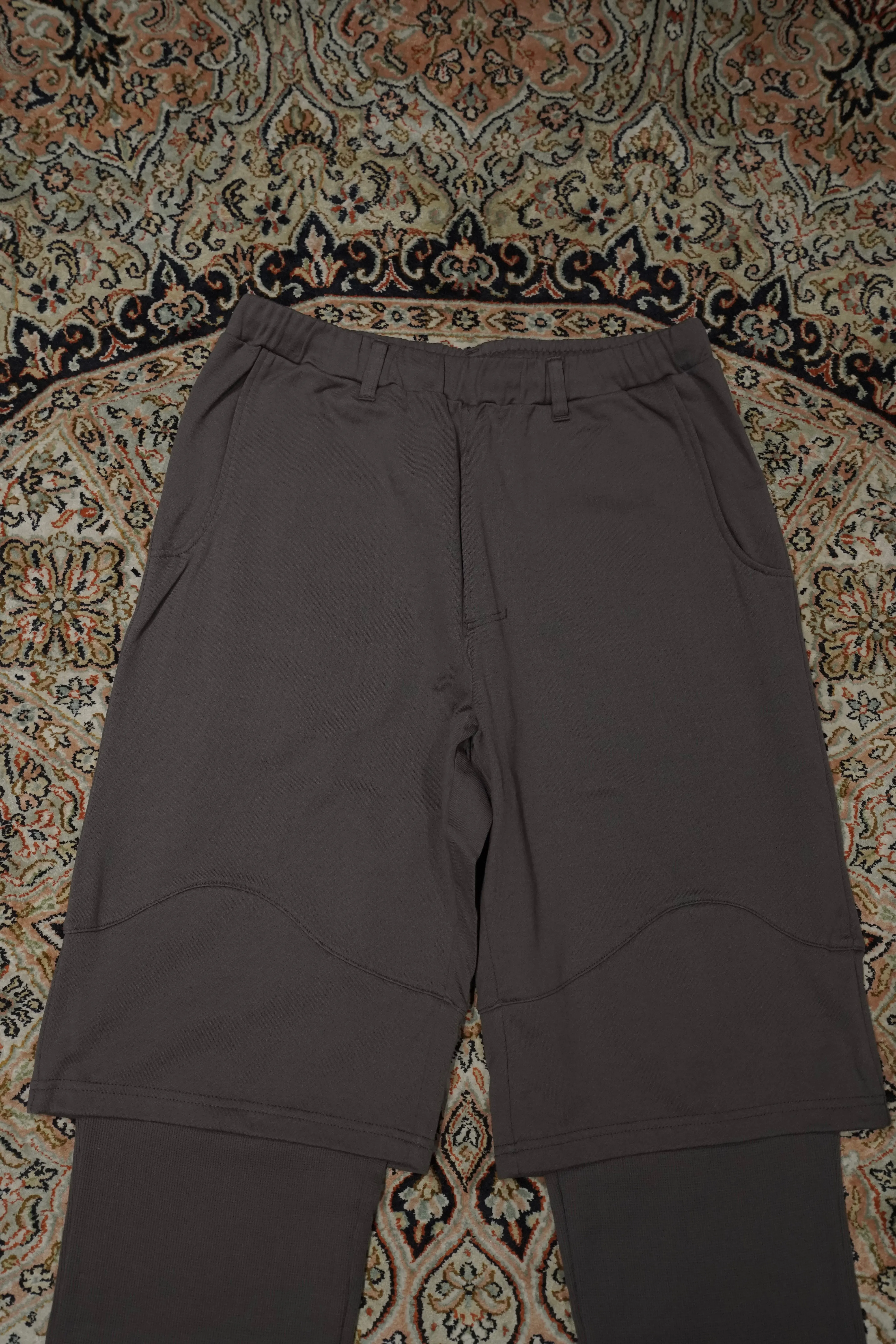 STEAF TREKKING SWEAT PANTS (TAUPE CHARCOAL)