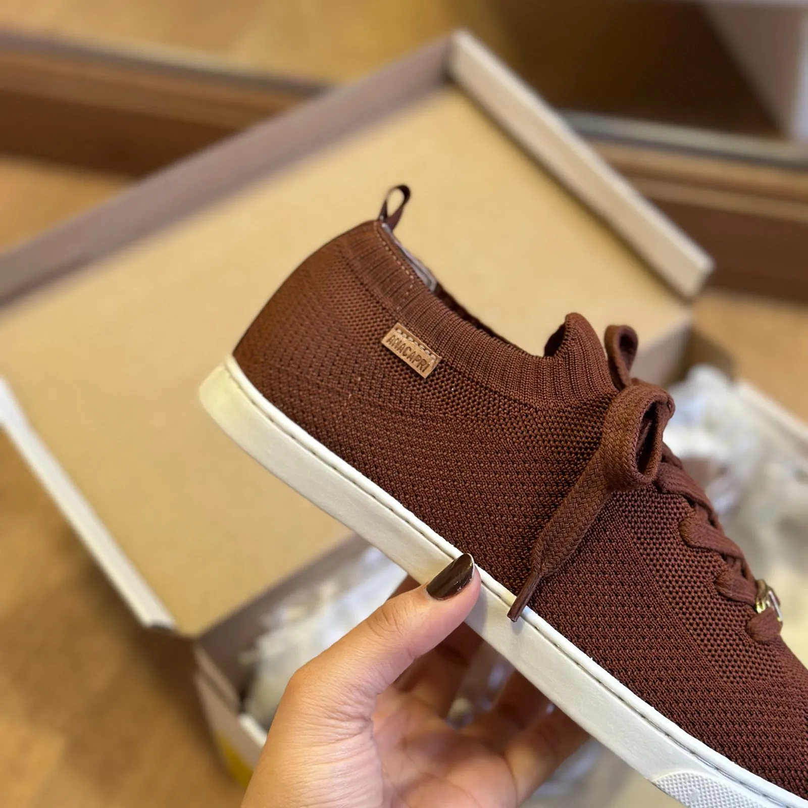 Tênis Ana Capri Casual Detalhe A C300000409