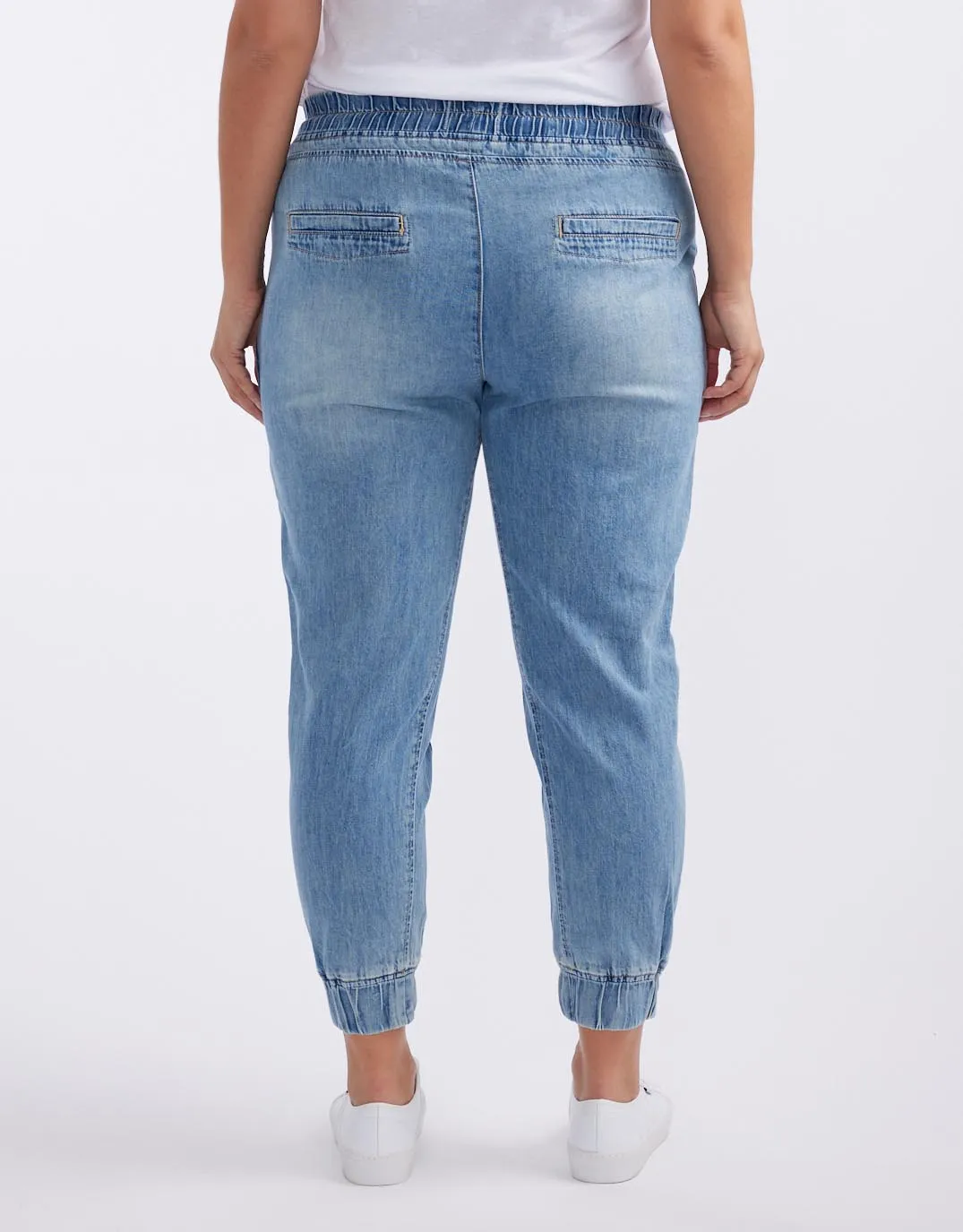 Weekend Utility Pants - Mid Wash