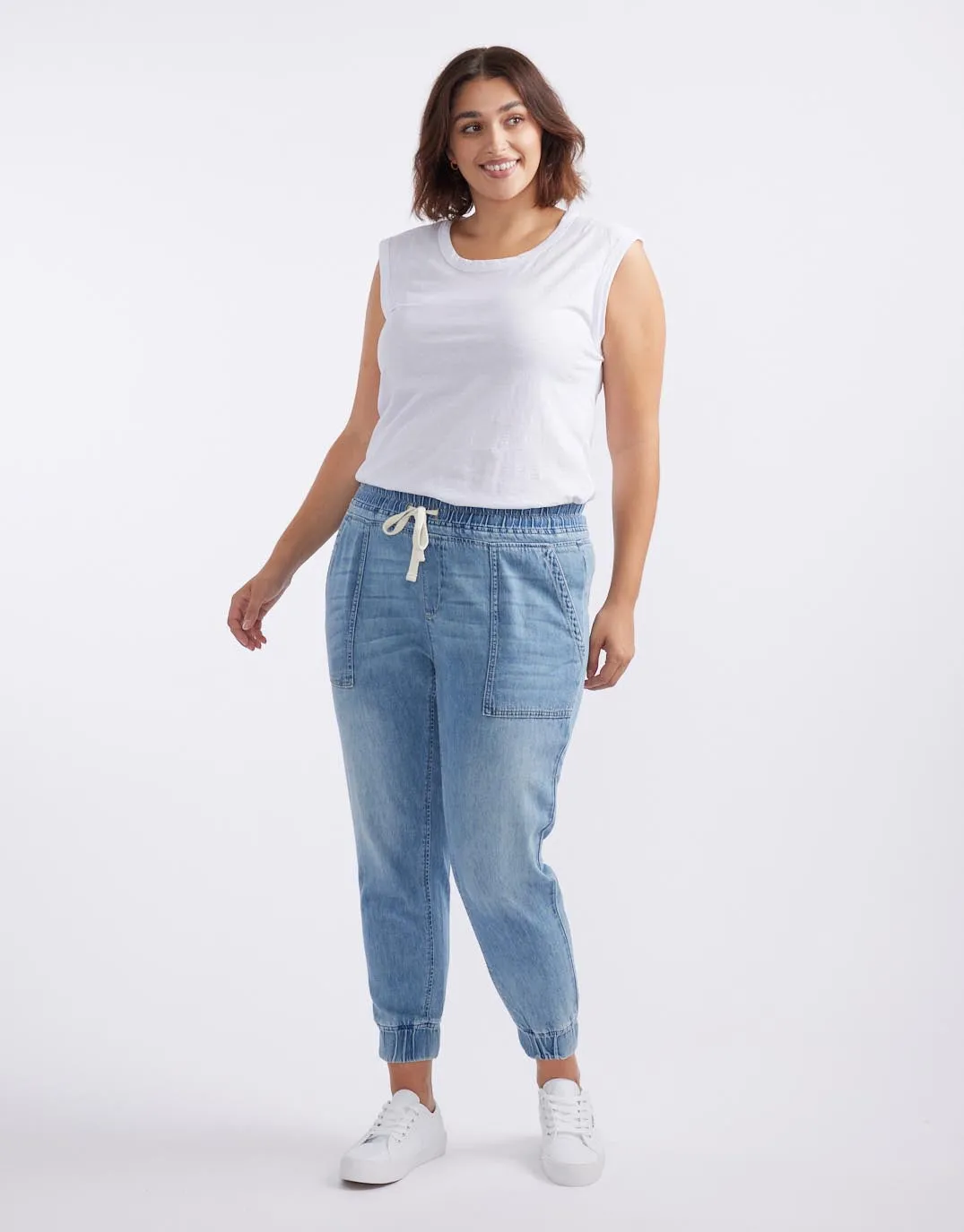 Weekend Utility Pants - Mid Wash